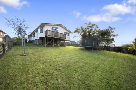 Photo of property in 27 Orams Road, Hillpark, Auckland, 2102