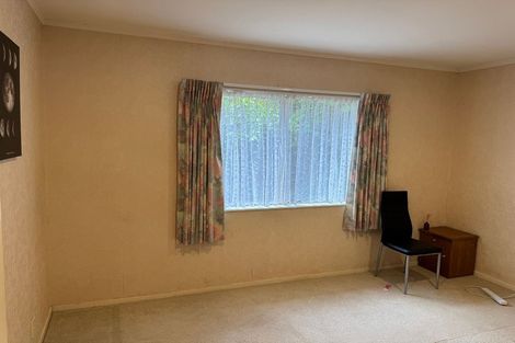 Photo of property in 1/36 De Havilland Drive, Goodwood Heights, Auckland, 2105