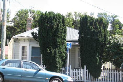 Photo of property in 70 Tasman Street, Mount Cook, Wellington, 6021