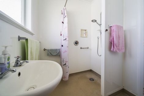 Photo of property in 83 Manawapou Road, Hawera, 4610