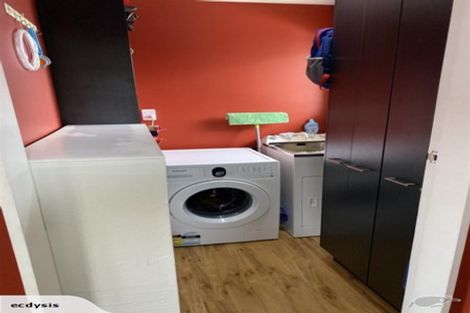 Photo of property in 48 Anderson Road, Taradale, Napier, 4112