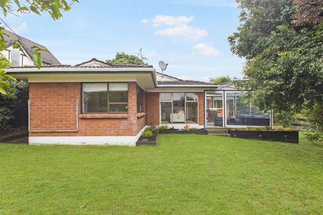 Photo of property in 33 Tree View Avenue, Glenfield, Auckland, 0629