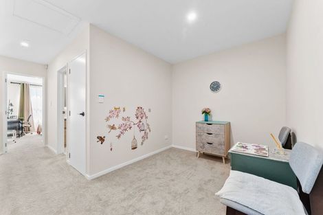 Photo of property in 17 Peihana Road, Hobsonville, Auckland, 0616