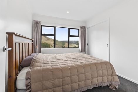 Photo of property in 36 Melksham Drive, Churton Park, Wellington, 6037