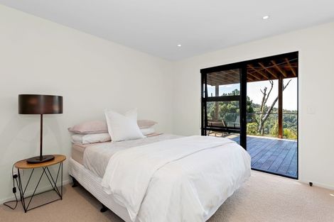 Photo of property in 28 Kitewaho Road, Swanson, Auckland, 0816