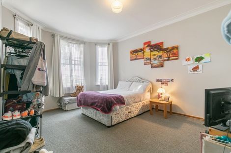 Photo of property in 52 Hill Street, Onehunga, Auckland, 1061