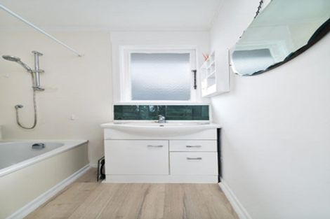 Photo of property in 7 Helena Street, Massey, Auckland, 0614