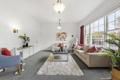 Photo of property in 284 Karori Road, Karori, Wellington, 6012