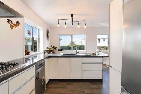Photo of property in 11 Egmont Road, Ngongotaha, Rotorua, 3010