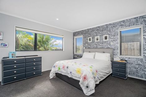 Photo of property in 28 Motukorure Parade, Cooks Beach, Whitianga, 3591