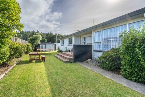 Photo of property in 59 Paisley Street, Kew, Invercargill, 9812