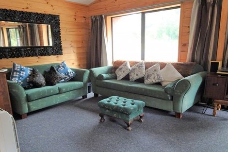 Photo of property in 8 Hurren Place West, Kumara Junction, Hokitika, 7882