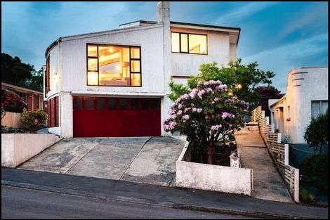 Photo of property in 70 Hawthorn Avenue, Mornington, Dunedin, 9011