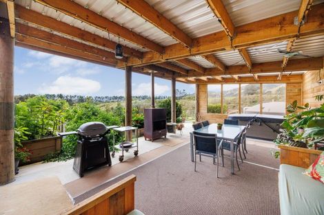 Photo of property in 165 Albert Road, Tokomaru, Palmerston North, 4474