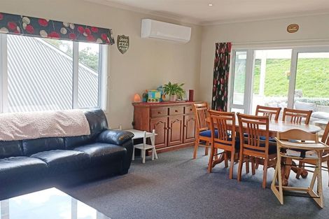 Photo of property in 5 Te Mata Peak Road, Havelock North, 4130