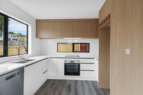 Photo of property in 1b Malvina Place, Bucklands Beach, Auckland, 2014