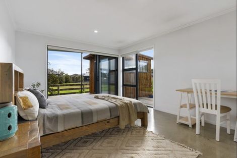 Photo of property in 64a Moir Point Road, Mangawhai Heads, Mangawhai, 0505