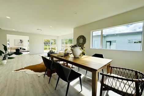 Photo of property in 84 Arran Drive, Orewa, 0931