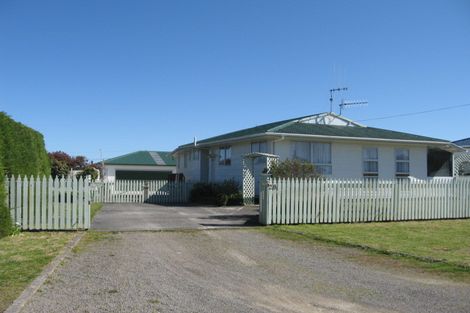 Photo of property in 28 Barling Street, Himatangi Beach, Foxton, 4891