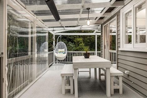 Photo of property in 30 Mahoe Road, Titirangi, Auckland, 0604