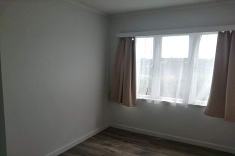 Photo of property in 1/63 Arran Road, Browns Bay, Auckland, 0630