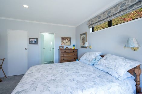 Photo of property in 17 Hunt Terrace, Wakefield, 7025