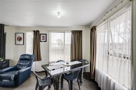 Photo of property in 64 Columbus Crescent, Flaxmere, Hastings, 4120