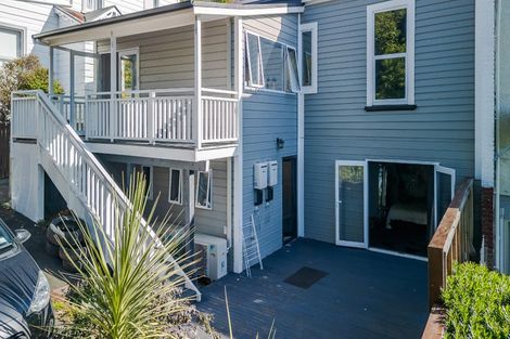 Photo of property in 52 Maitland Street, Dunedin Central, Dunedin, 9016