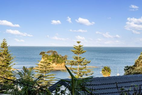 Photo of property in 86 Hebron Road, Waiake, Auckland, 0630