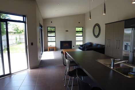 Photo of property in 430 College Street, Hokowhitu, Palmerston North, 4410