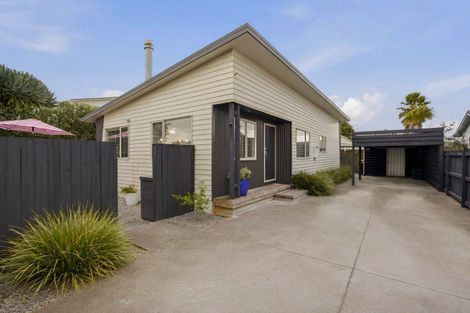 Photo of property in 8a Hawea Street, Mount Maunganui, 3116