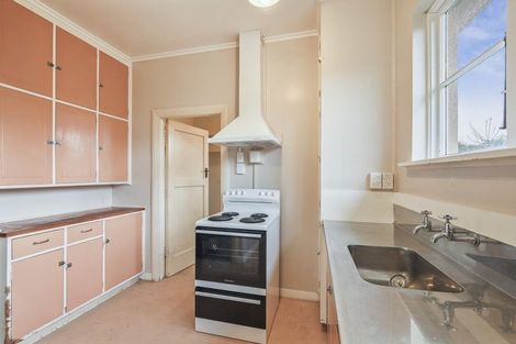 Photo of property in 13 Huia Street, Riccarton, Christchurch, 8041