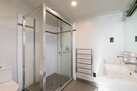 Photo of property in 11b Willow Avenue, Hannahs Bay, Rotorua, 3010