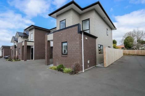 Photo of property in 4/28 Mahoe Street, Melville, Hamilton, 3206