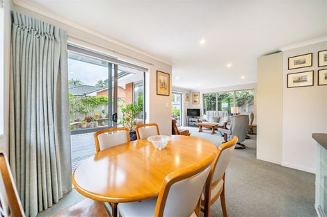 Photo of property in 2/32 Marion Street, Silverstream, Upper Hutt, 5019