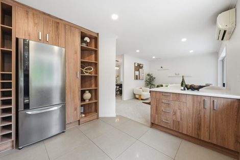 Photo of property in 10 Highgate Place, Somerville, Auckland, 2014