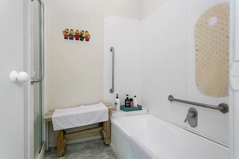 Photo of property in 20 Campbell Street, Leamington, Cambridge, 3432