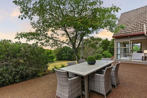 Photo of property in 39 Robinson Road, Whitianga, 3510