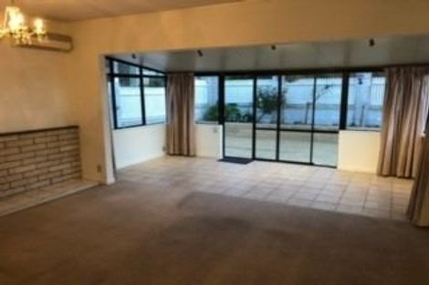 Photo of property in 8 Hamlin Road, Mount Wellington, Auckland, 1060