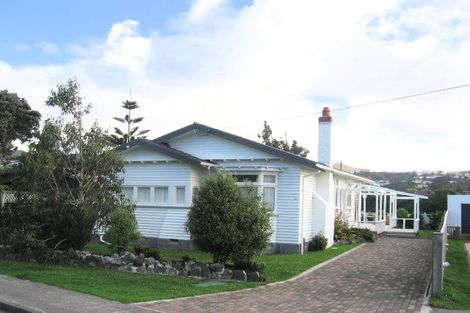 Photo of property in 14 Petherick Crescent, Johnsonville, Wellington, 6037