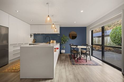 Photo of property in 6 Alluvial Court, Arthurs Point, Queenstown, 9371