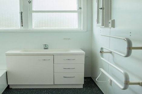 Photo of property in 6-12 Birchfield Road, Hauraki, Auckland, 0622