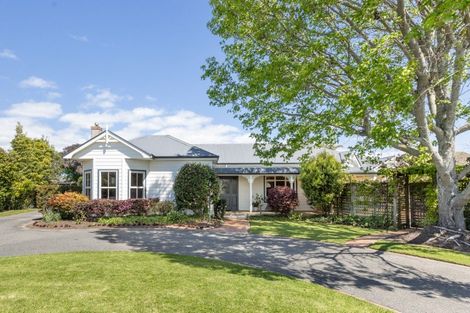 Photo of property in 25 Mission Road, Greenmeadows, Napier, 4112