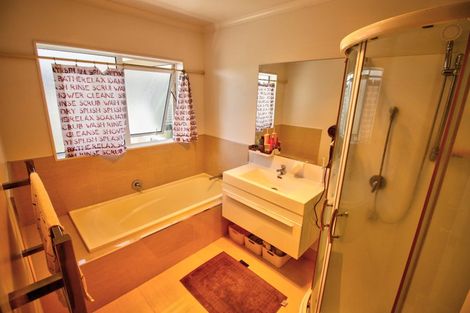 Photo of property in 4 Raupo Place, Rototuna North, Hamilton, 3210