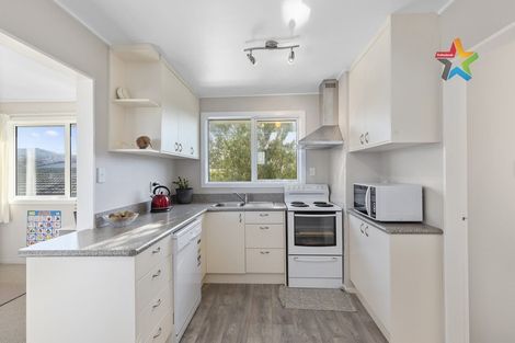 Photo of property in 40e Leighton Avenue, Waiwhetu, Lower Hutt, 5010