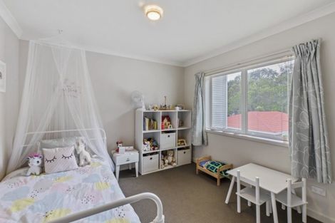 Photo of property in 4 Kensington Drive, Orewa, 0931