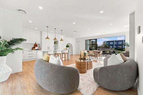 Photo of property in 25c Lomond Street, Takapuna, Auckland, 0622