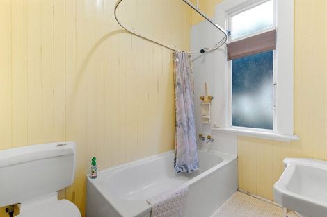 Photo of property in 3 Haywood Street, The Glen, Dunedin, 9011