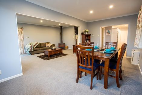 Photo of property in 6 Rhodes Street, Carterton, 5713