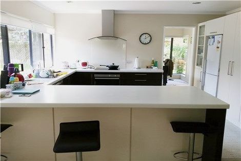 Photo of property in 17 Frank Nobilo Drive, Golflands, Auckland, 2013
